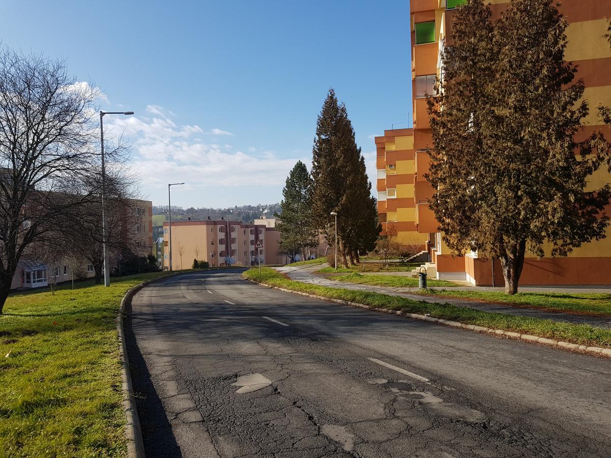 Hegyalja Apartman Zalaegerszeg Zewnętrze zdjęcie